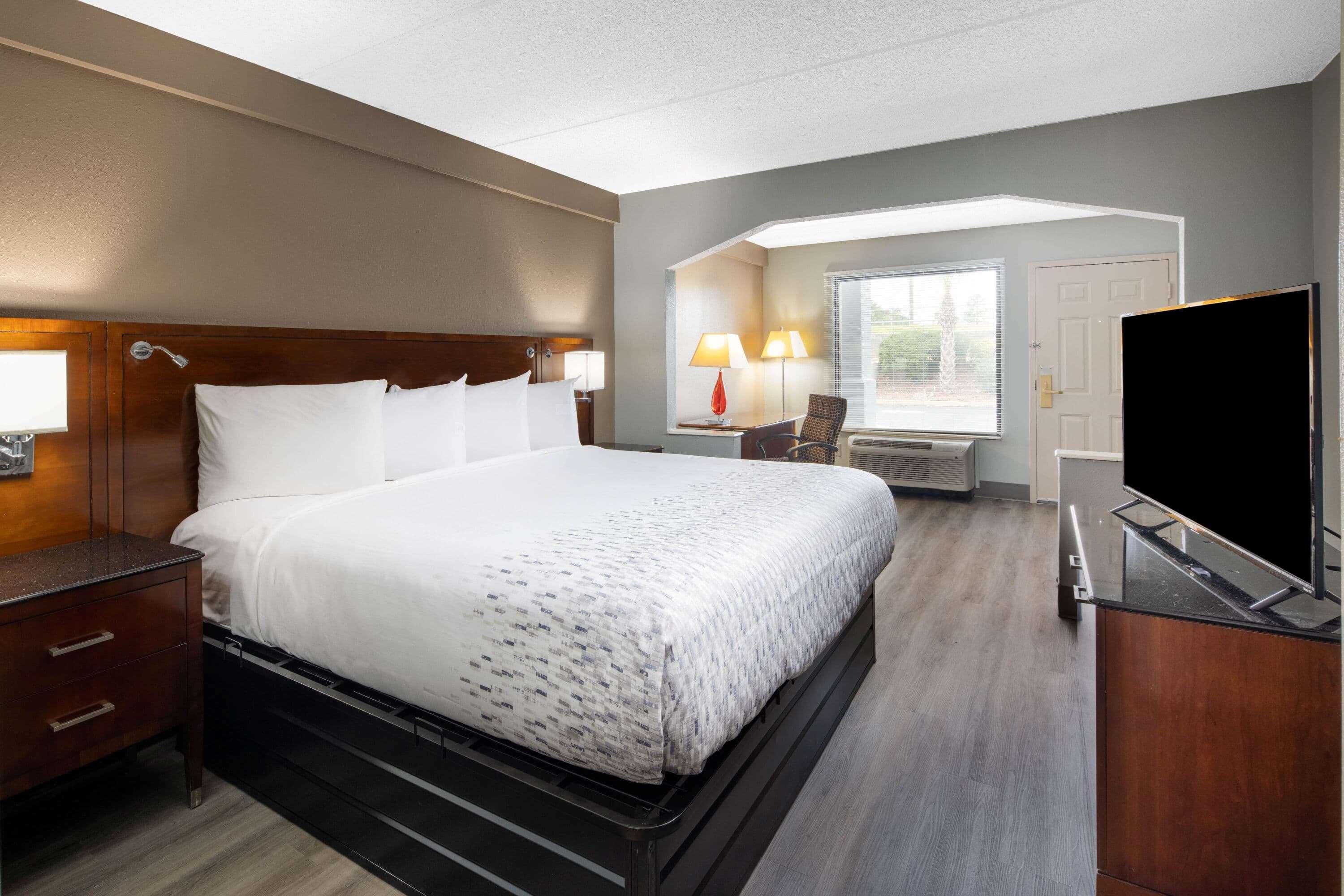 Hotel Baymont By Wyndham 3*